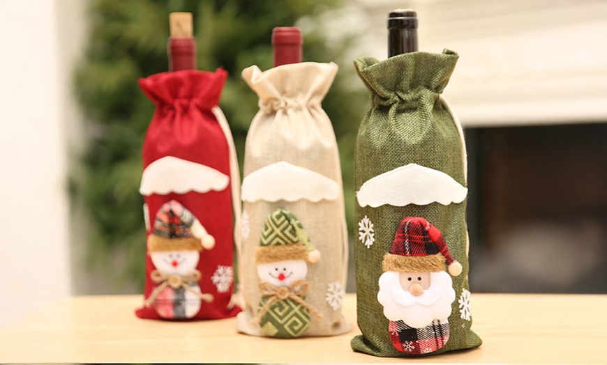 Image 13: 3 Packs Christmas Wine Bottle Bags / Santa Claus Cutlery Set