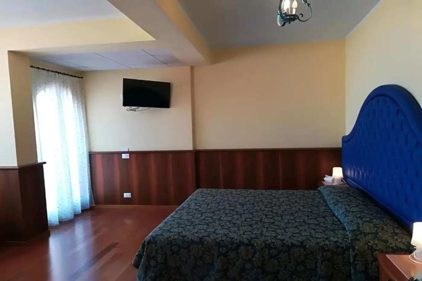 ✈ 11-Day Guided Italy Tour w/ Air from Great Value Vacations