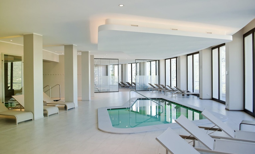 Image 12: Saint-Vincent 4*: soggiorno con ingresso Terme, colazione e massaggio
