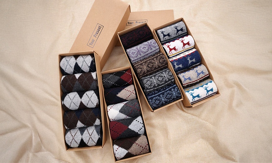 Image 2: Set of Five Pairs Wool Men's Socks 