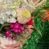 Image 3: Make a Romantic luxury floral arrangement in a relaxed workshop