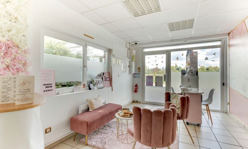 Image 3: Beauté du regard ou des lèvres avec microblading, candy lips ou autres