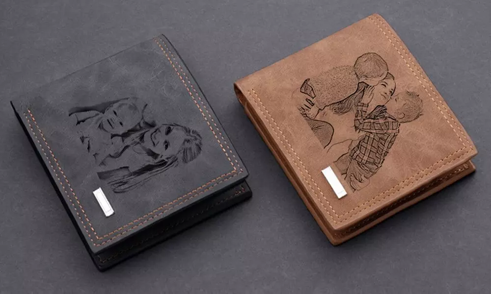 Give a Personalized Wallet: Trendy, Timeless, and Full of Heart!