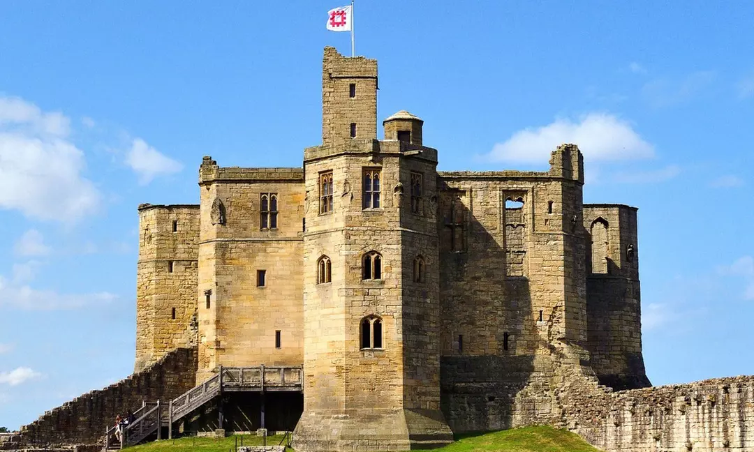English Heritage: Explore 400+ Historic Sites with Membership for Adults and Seniors