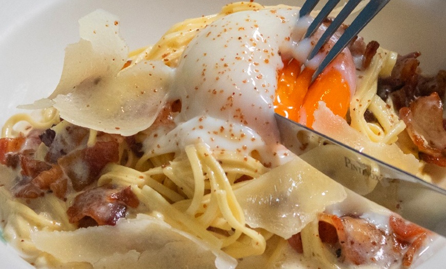 Image 20: Menú italiano de cena para 2 o 4 con pasta o pizza, postre y bebidas