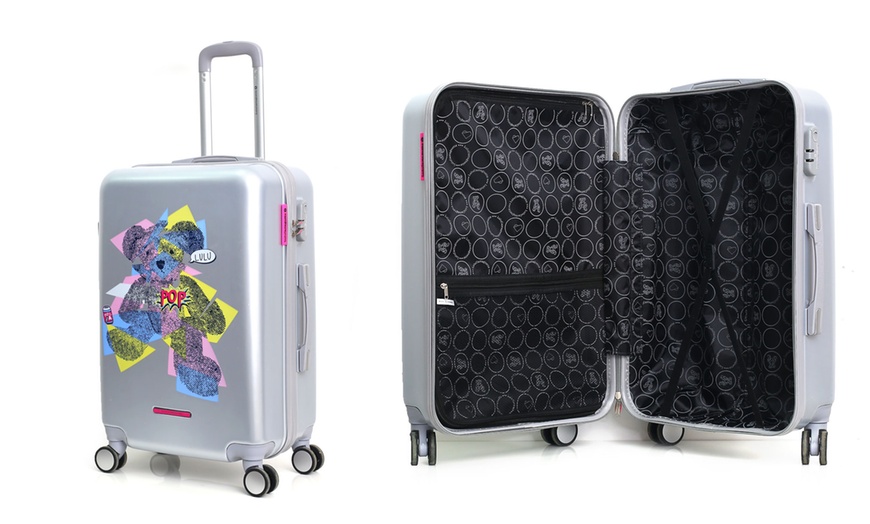 Image 20: Three-Piece Luggage Set