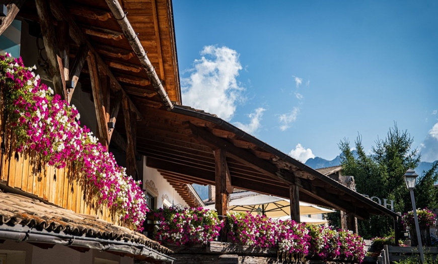 Image 22: Trentino 4*: soggiorno in hotel con mezza pensione e piscina 