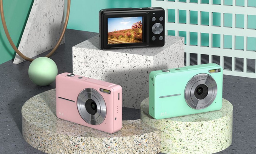 Image 1: Mini Beauty Selfie Camera with 32GB Memory Card