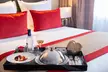Bordeaux : chambre luxe pour 2 personnes avec petit déjeuner et accès au spa à l'hôtel Le M & Spa by hotels &préférence - Image 5