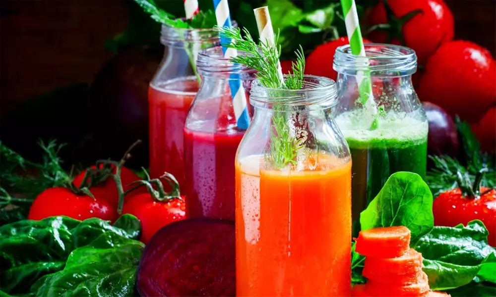 20% Cash Back at Emerald City Smoothie - Second Medium