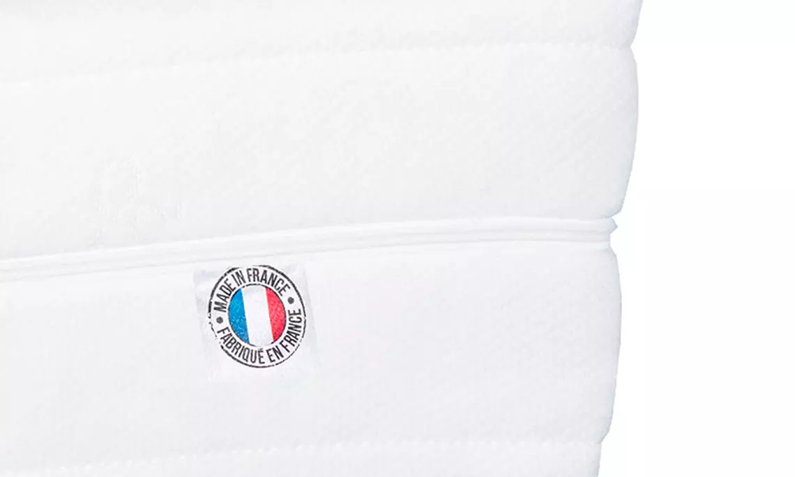 Matelas "Ergo" fabrication française, mousse Haute Densité et latex