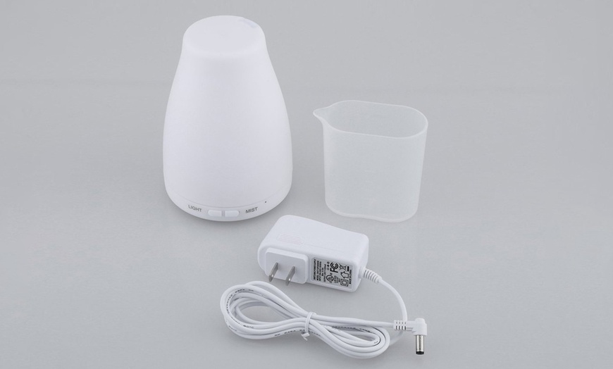 Image 2: Misty Mood Maker Humidifier With Aroma Essential Oil Free