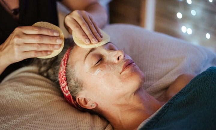 Signature/ Microdermabrasion w/ Optional Photo Rejuvenation LED Facial