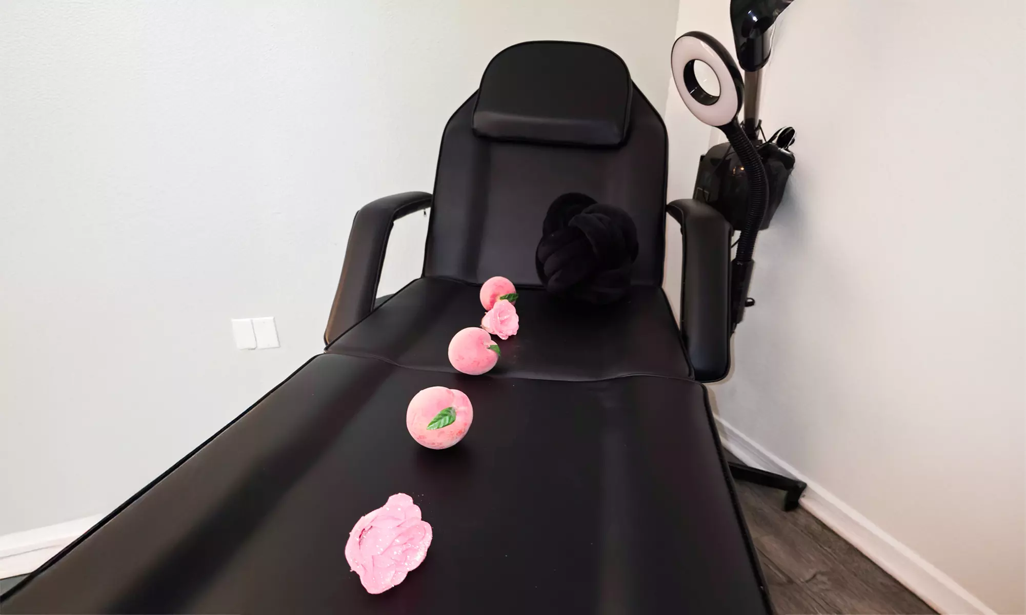 One Brow Tint or/and Lamination or One Lash Lift