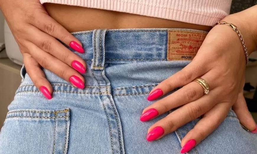 Image 11: Sesiones de manicura, pedicura o ambas para 1 con esmalte a elegir 