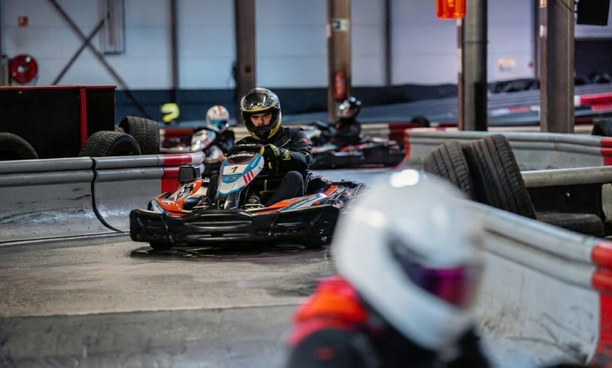 Image 8: Bis zu 50 Minuten Go-Kart-Spaß mit bis zu 65 km/h – für bis zu 2 Per.