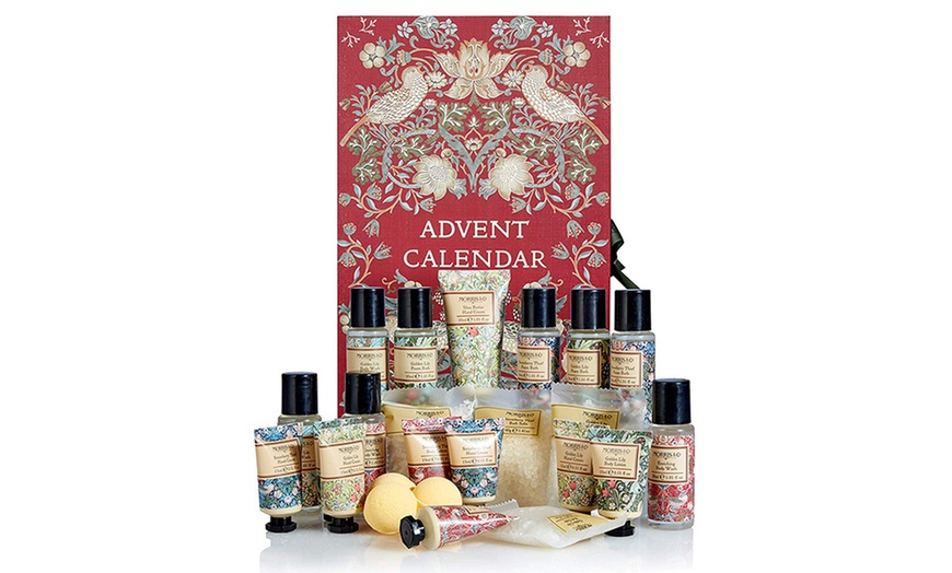 Image 1: Bath and Body Advent Calendar