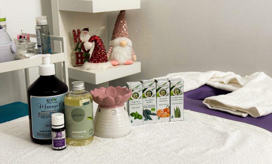 Image 2: Masaje de duración y técnica a elegir con té o café para 1