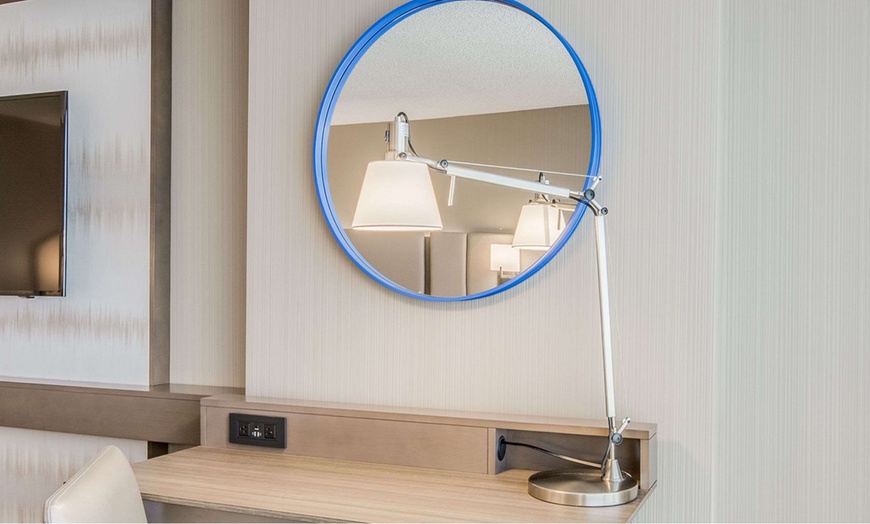 Image 7: Stylish 4-Star Hotel at Denver Downtown - Book Now!