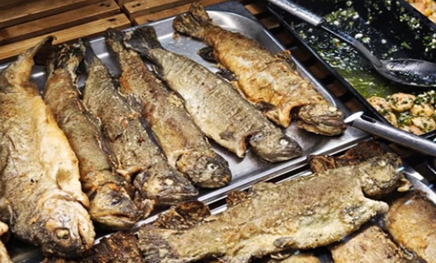 Image 3: Buffet libre de mariscos y pescados para 2 o 4 con bebidas 