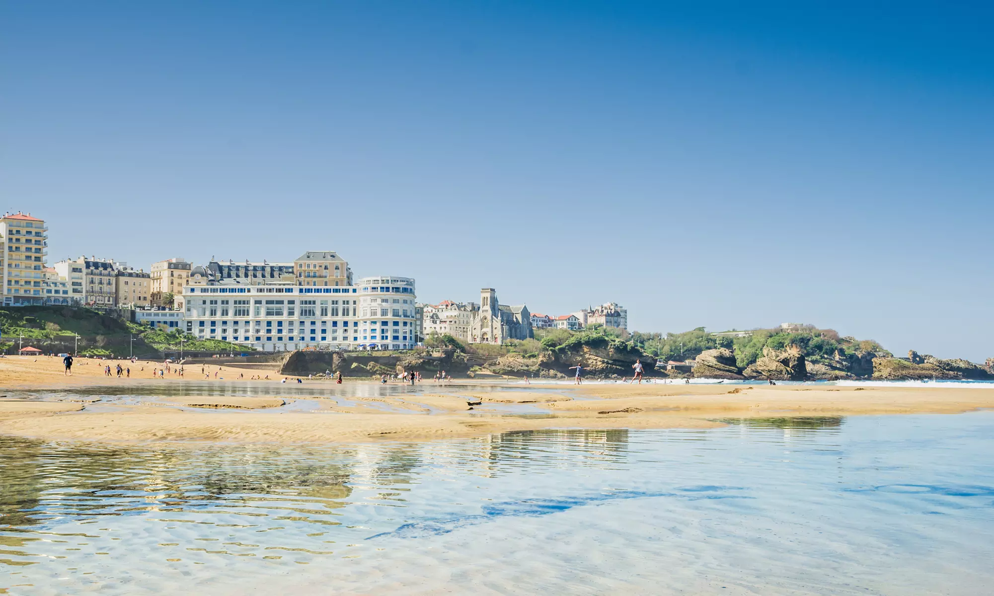 Bayonne : chambre Double ou Famille avec petit-déjeuner à l'Adonis Hôtel Bayonne pour 2 ou 4 personnes - Primary Image
