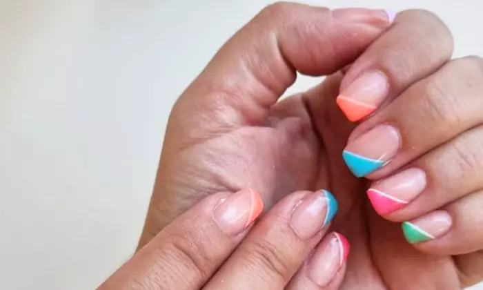 Manicura o pedicura exprés con esmaltado normal o permanente