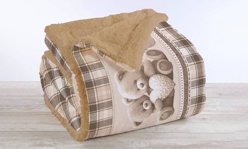 Image 11: Couverture plaid double face sherpa et microfibre