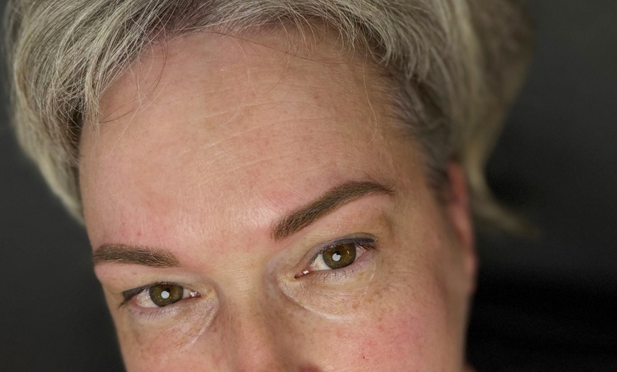 Image 2: Microblading, Ombre/Powder Brows oder Kombi-Brows inkl. Nachbehandlung