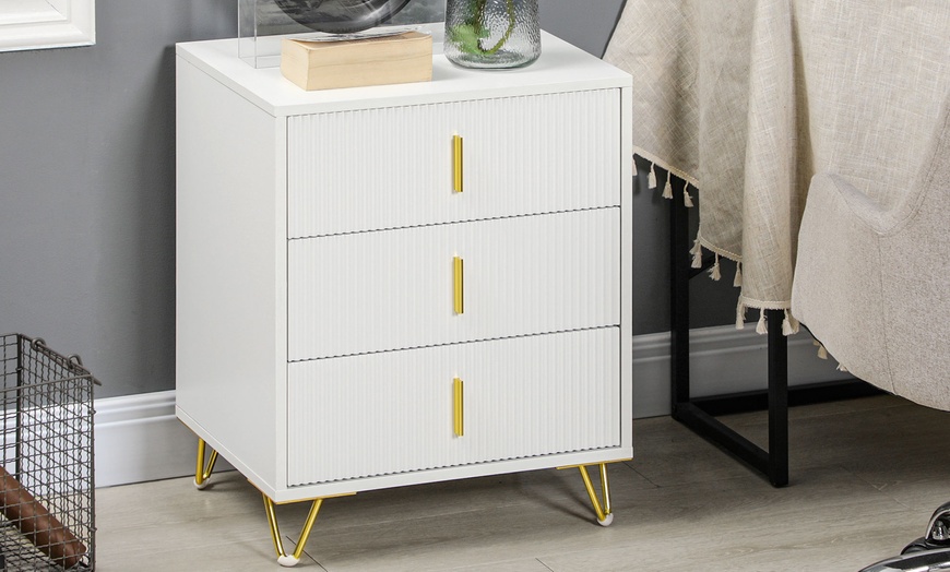 Image 4: HOMCOM Three Drawer Chest of Drawers