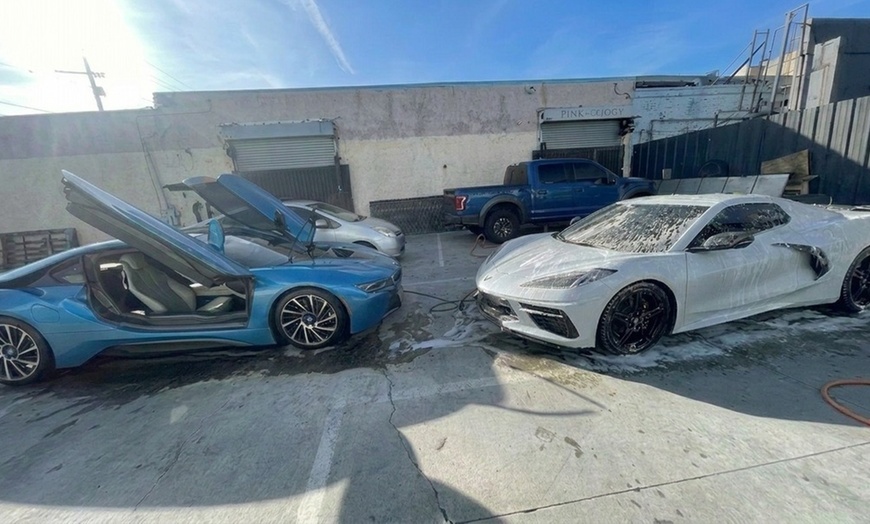 Image 3: 2-Year Ceramic Coating: Protect & Shine Your Car, SUV, or Truck