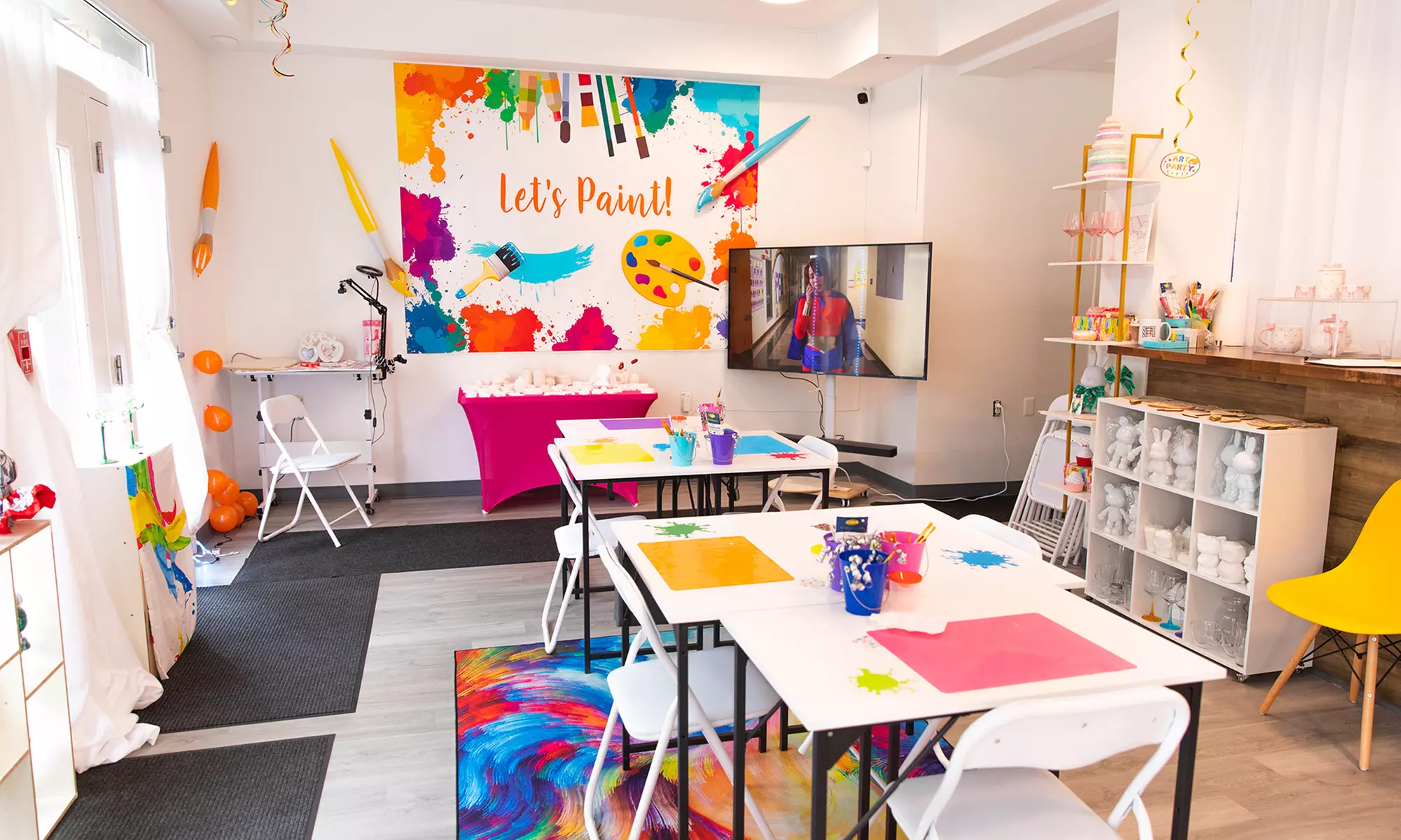 Ceramic Painting for Individuals or Groups – Party Package Available
