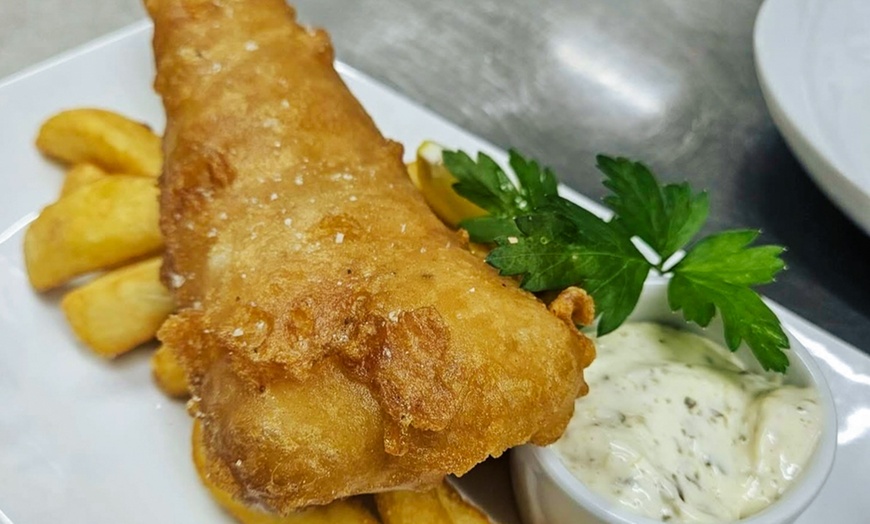 Image 3: For 1, 2 or 4 People: 2-Course Meal with Beer or Wine