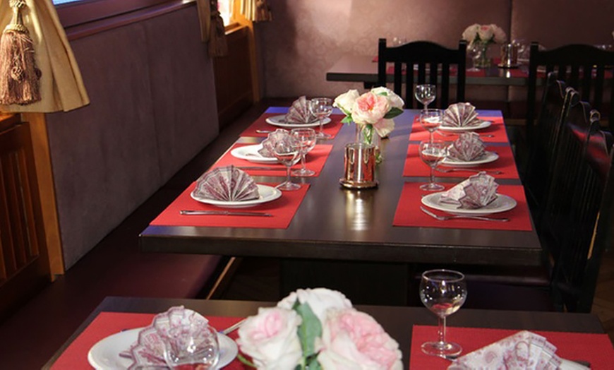 Image 7: Probiere den Orient: authentische libanesische Mezze Spezialitäten