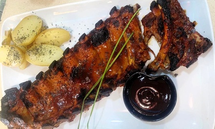 Para 2 personas: menú mediterráneo con 2 entrantes, 2 principales, 2 bebidas y 2 cafés o 1 postre a compartir - Bar Solis