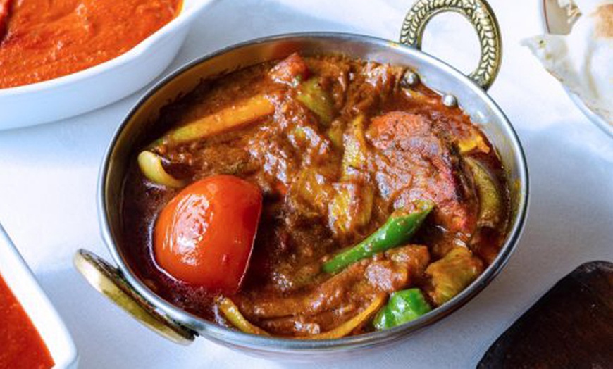 Image 3: Indian Feast for 2 or 4: Starter, Main, Side & Drink at Tandoori 