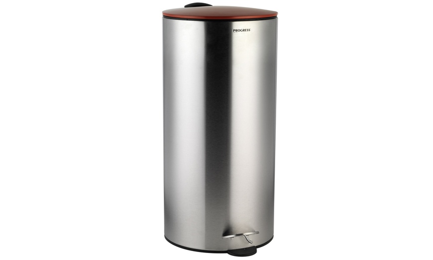 Image 8: 30L Stainless Steel Pedal Bin 