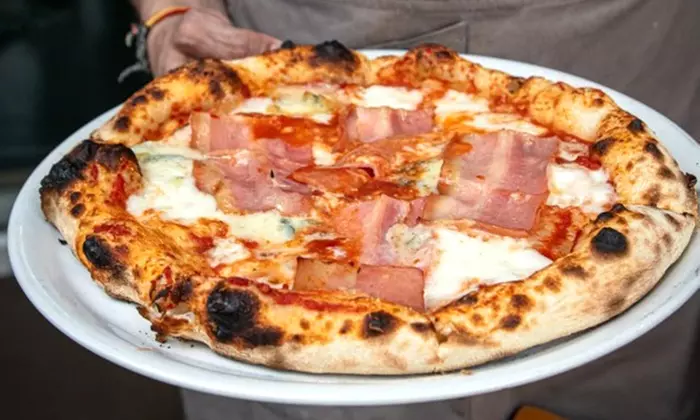 Menú italiano para 2 o 4 con pizzas a la pala y botella de lambrusco