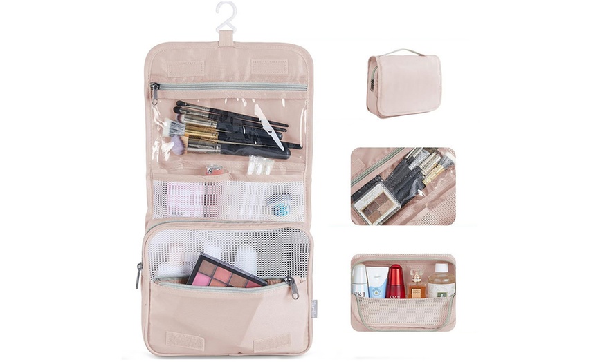 Image 2: 8 Set Packing Cubes and Compression Bags in Assorted Colours and Sizes