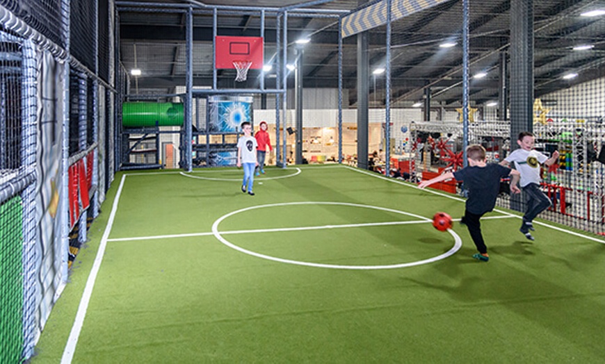 Image 9: Family Fun at Play Factore