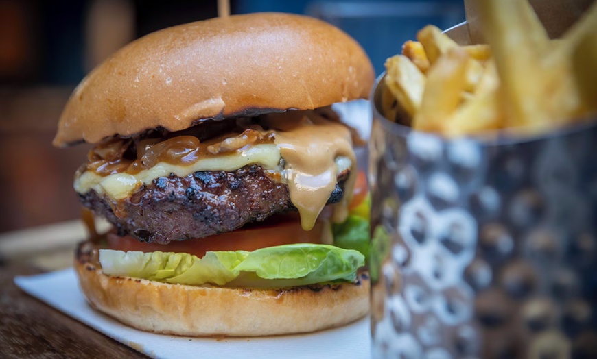 Image 25: Cambridgeshire: Deluxe Double Room or Executive King Room w/ Breakfast