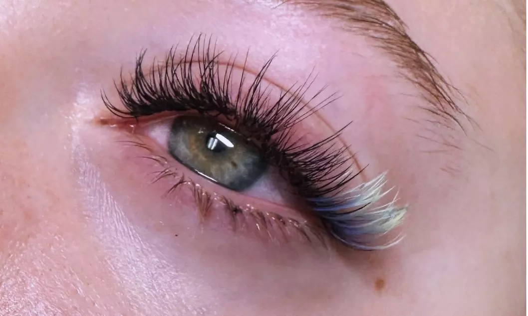 Transform w/ Full Set of Customized Lash Extensions-Looking For Models