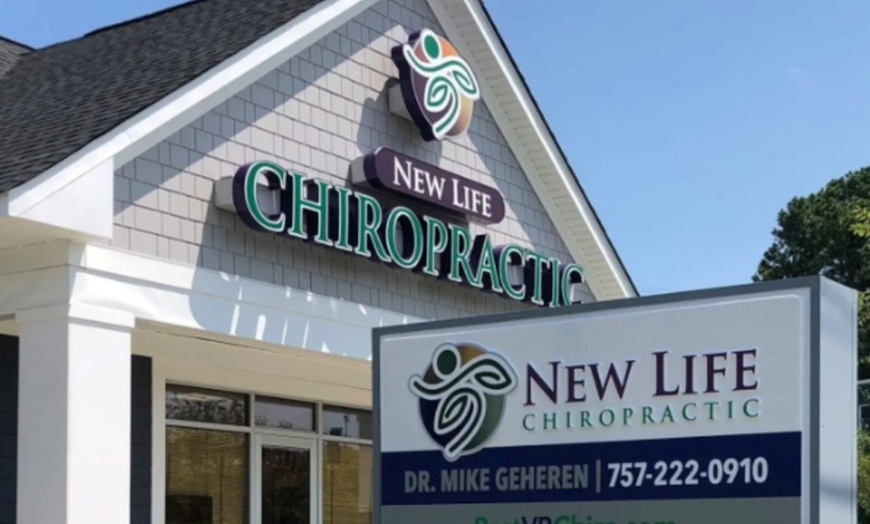 Image 6: Chiropractic Consultation With One or Three Tailored Adjustments 