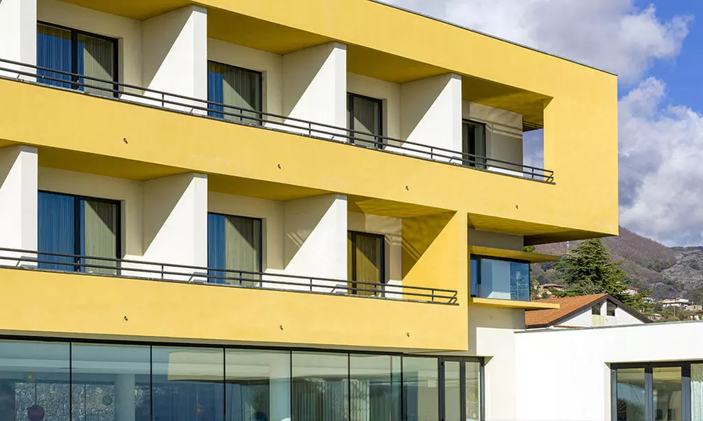 Catania 5*: 1 o 2 notti in camera doppia Superior con colazione e Spa