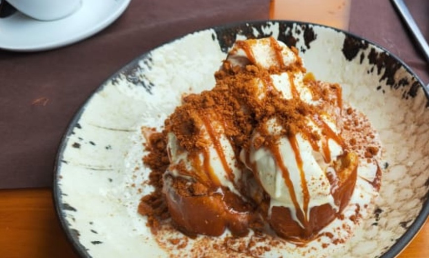 Image 27: Menú para 2 o 4 con entrantes, principales, postres y bebidas 