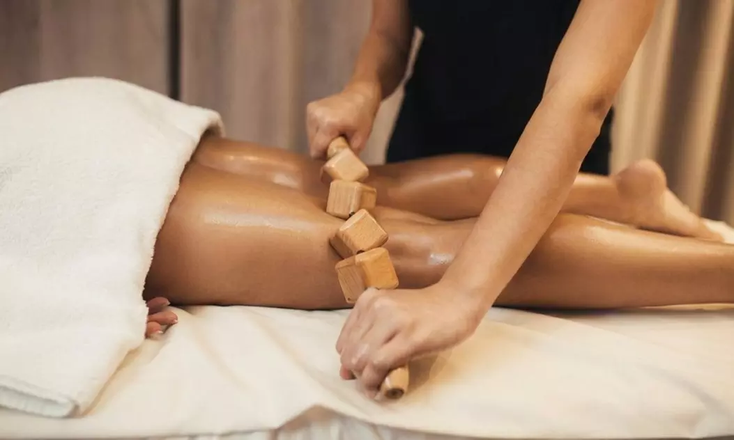 3, 6 o 9 sesiones de maderoterapia o masaje drenante en Sanlúcar