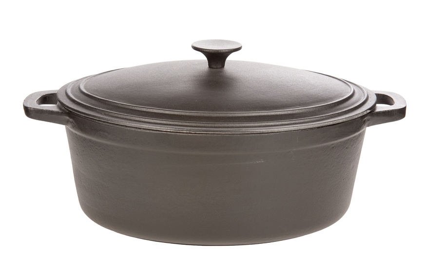 Image 10: Cast Iron Casserole Dish