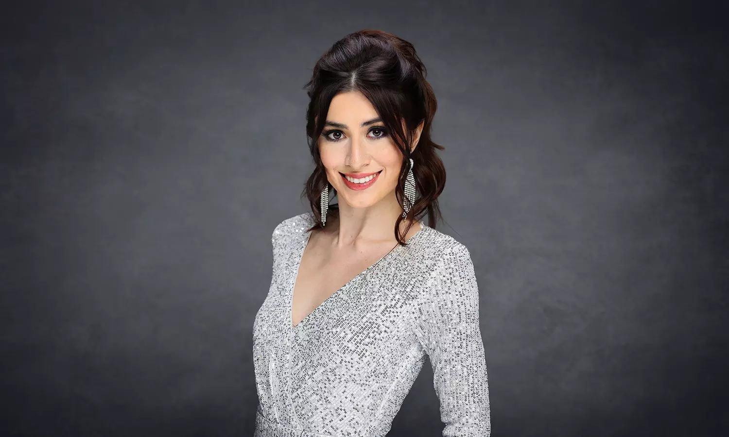 In-Studio Headshot Photography with 1, 3, or 10 Retouched Digitals