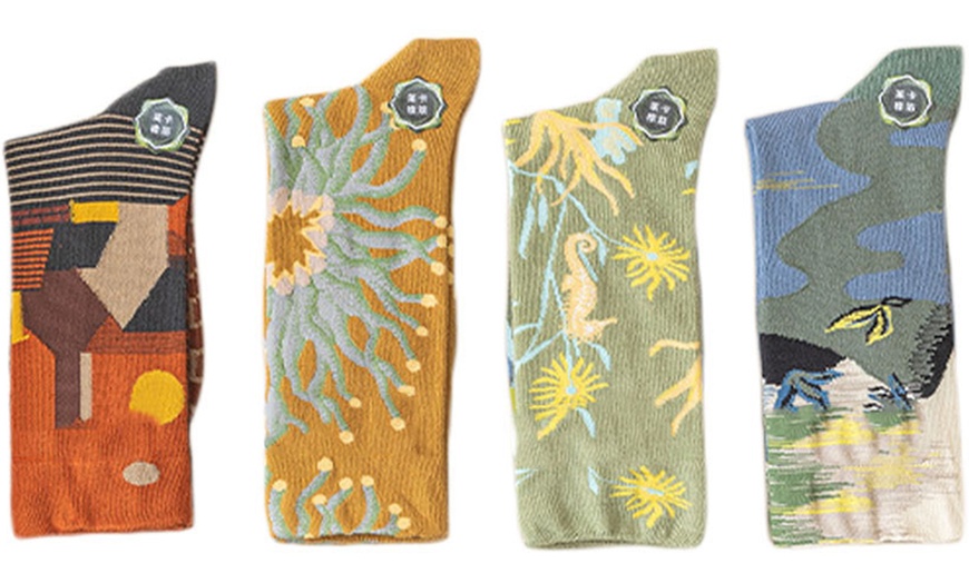 Image 4: Four Pairs Monet-Inspired Women Novelty Crew Socks