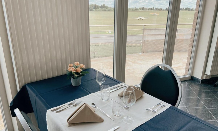 Image 6: Ardennes belges : 2 nuits avec pdj, bouteille de cava et dîner