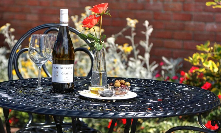 Image 7: Leeds: Executive Double Room with Late Checkout